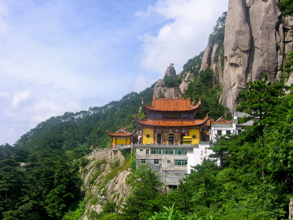 Jiuhuashan temple Anhui Buddhist