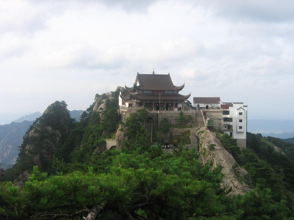 Jiuhuashan Buddhist temple Anhui